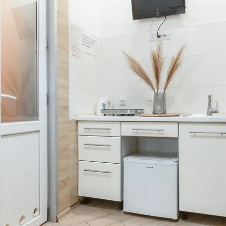 Apartment Mini Smart In Center! Super Price!!! *